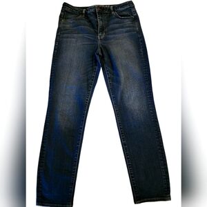 AE Super High-rise Jeggins Dark Wash Blue Size 14 Regular